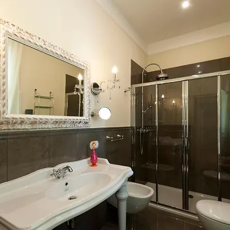 Sleeps 10 Pool Air Con Wifi *